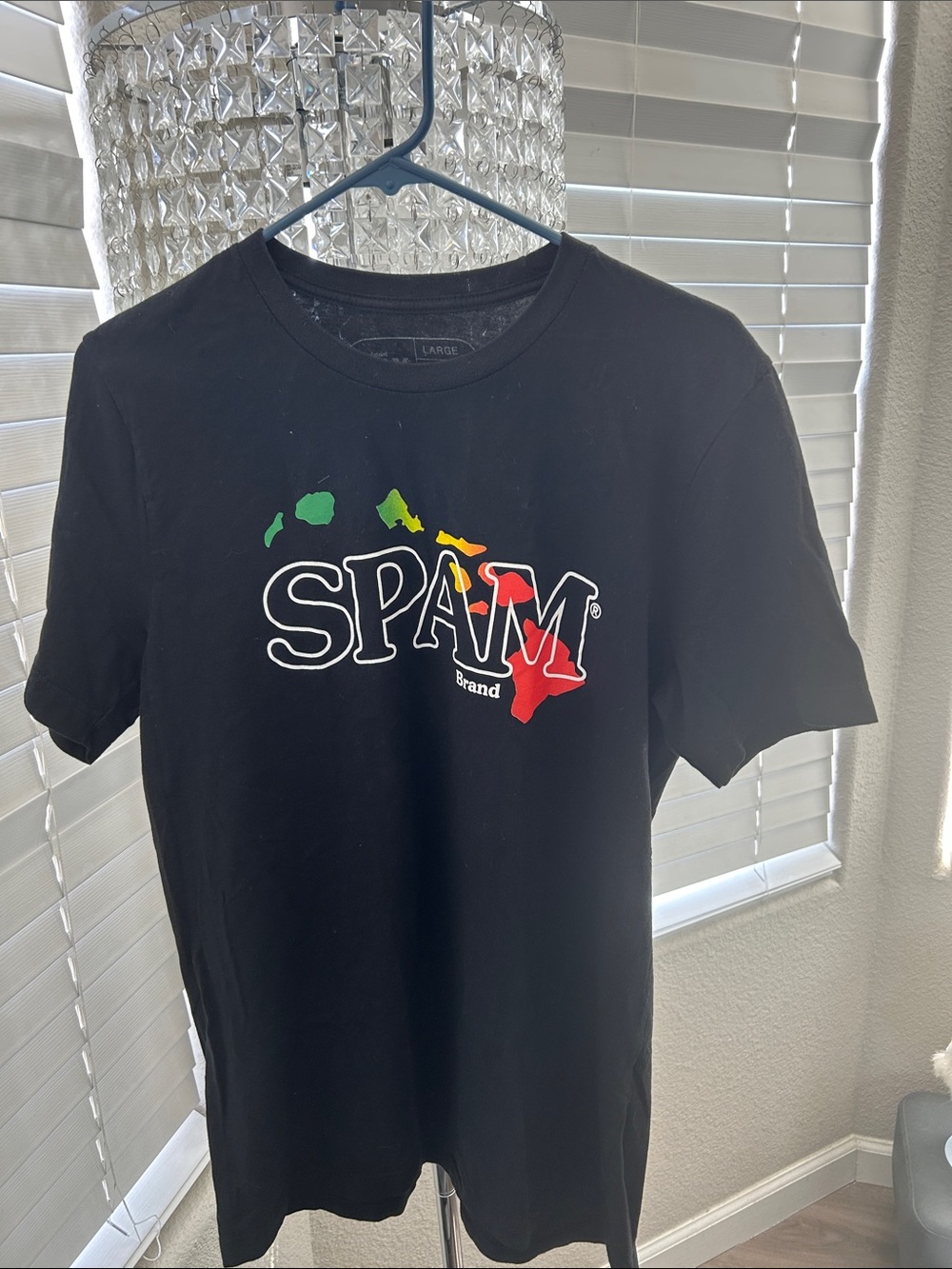 NEW MEN’S BLACK LARGE TEE SHIRT
